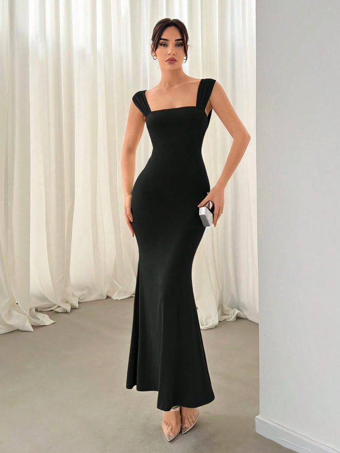 Women's Black Backless Lace-Up Maxi Dress – Bodycon Mermaid Fit Party & Evening Gown